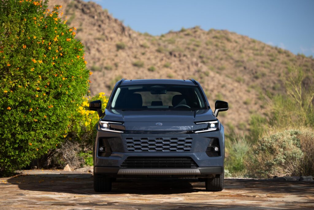Toyota RAV4 Hybrid 2026 Revealed: Bold Styling, 60 MPG Efficiency & Next-Gen Technology